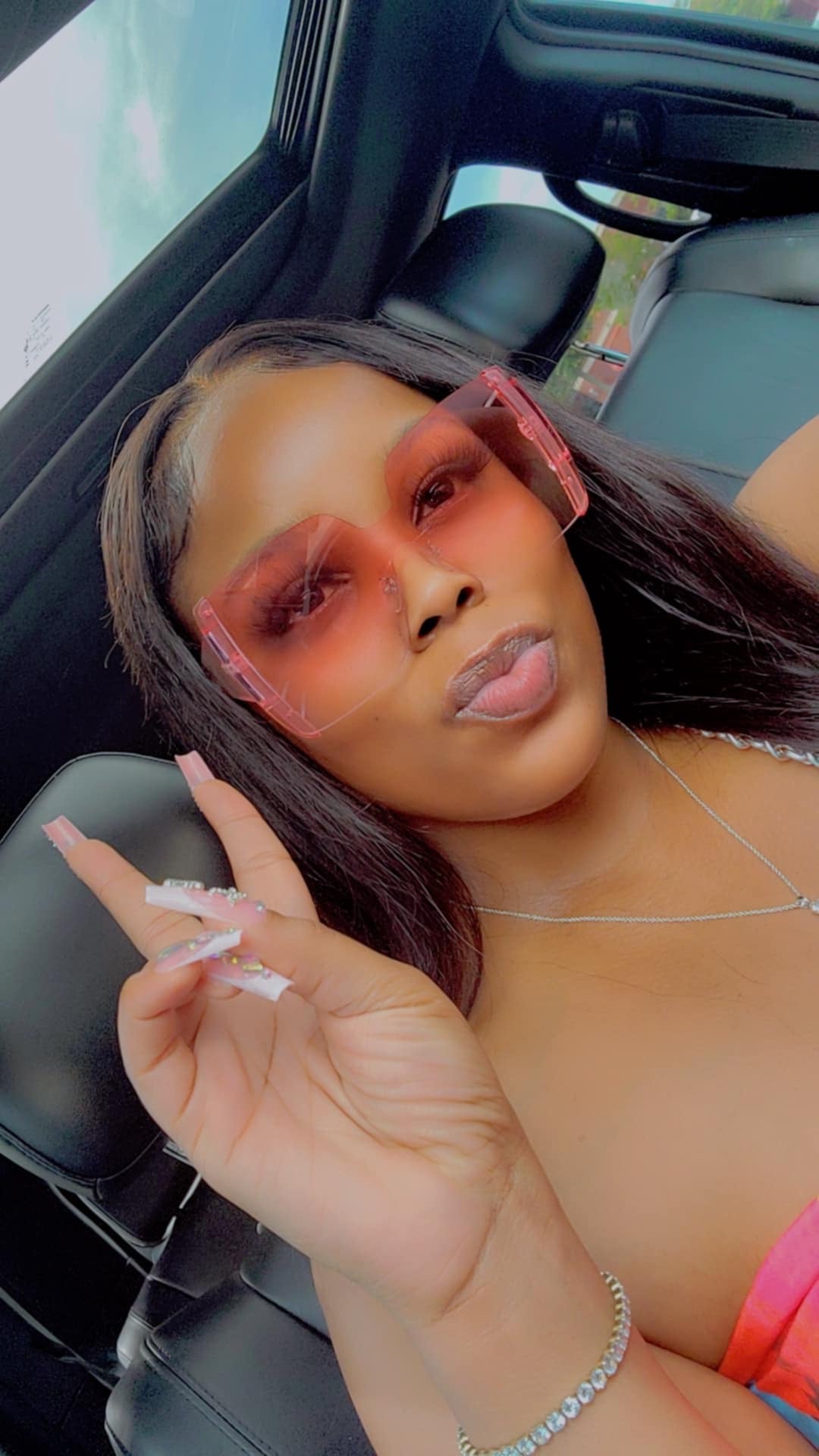 4x4 Glueless Closure Wigs